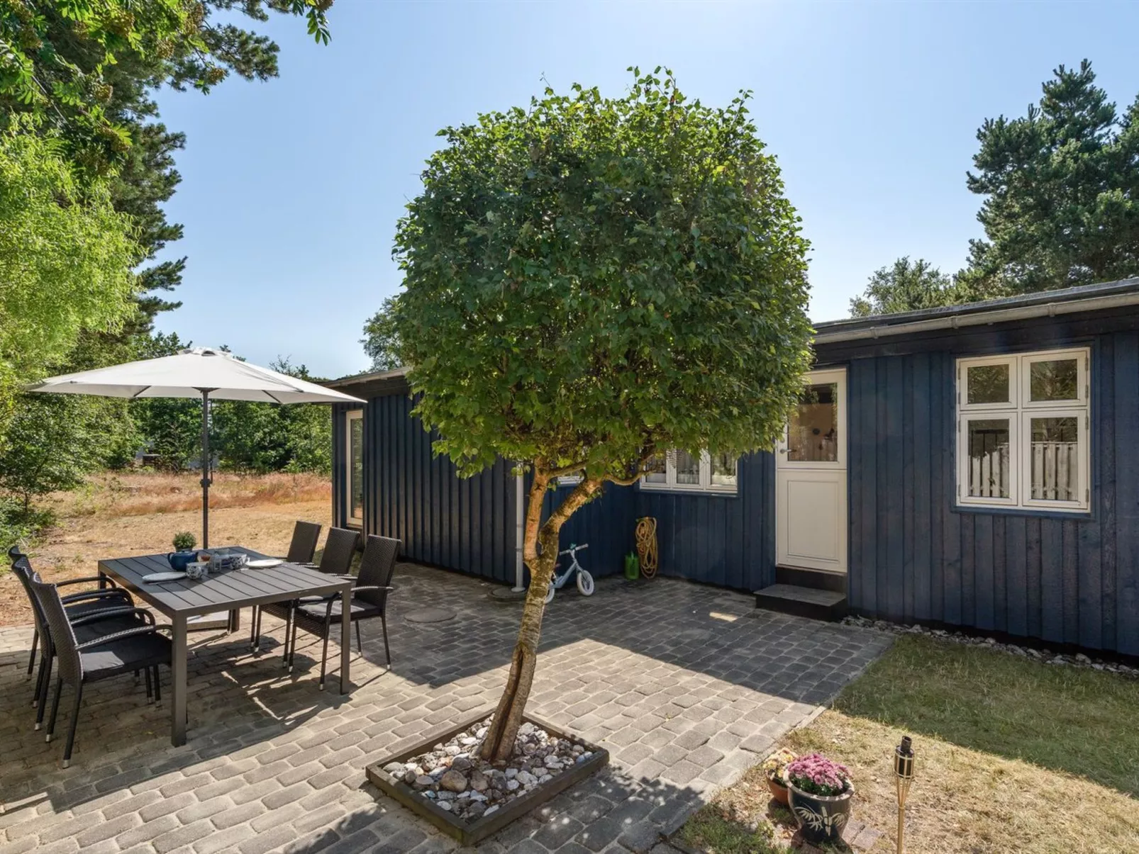 "Sebastian" - 100m to the fjord-Buiten