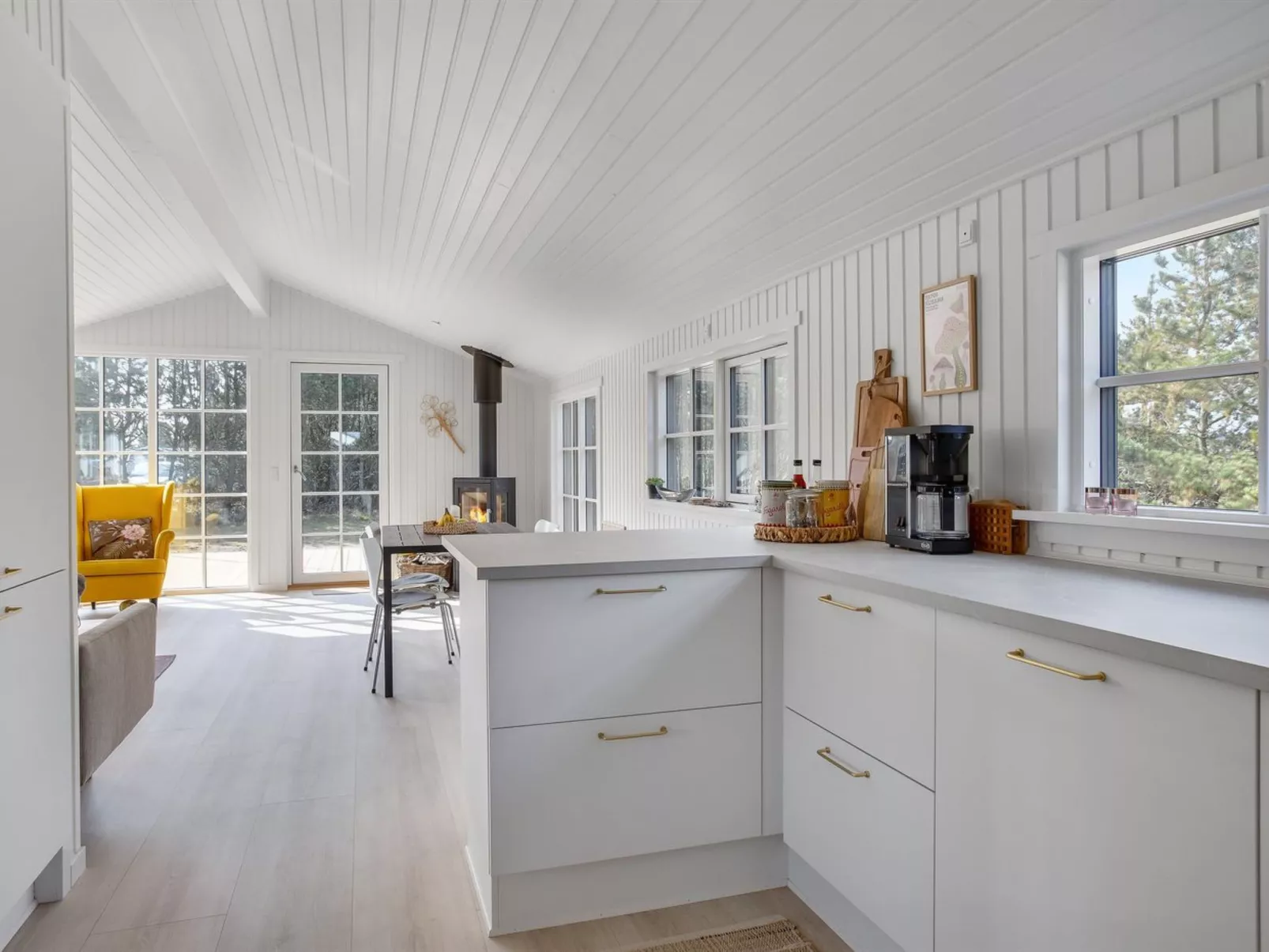 "Sheyla" - 150m from the sea-Binnen