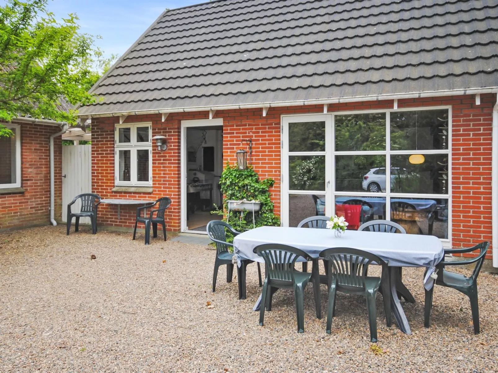 "Ludovic" - 7km from the sea-Binnen