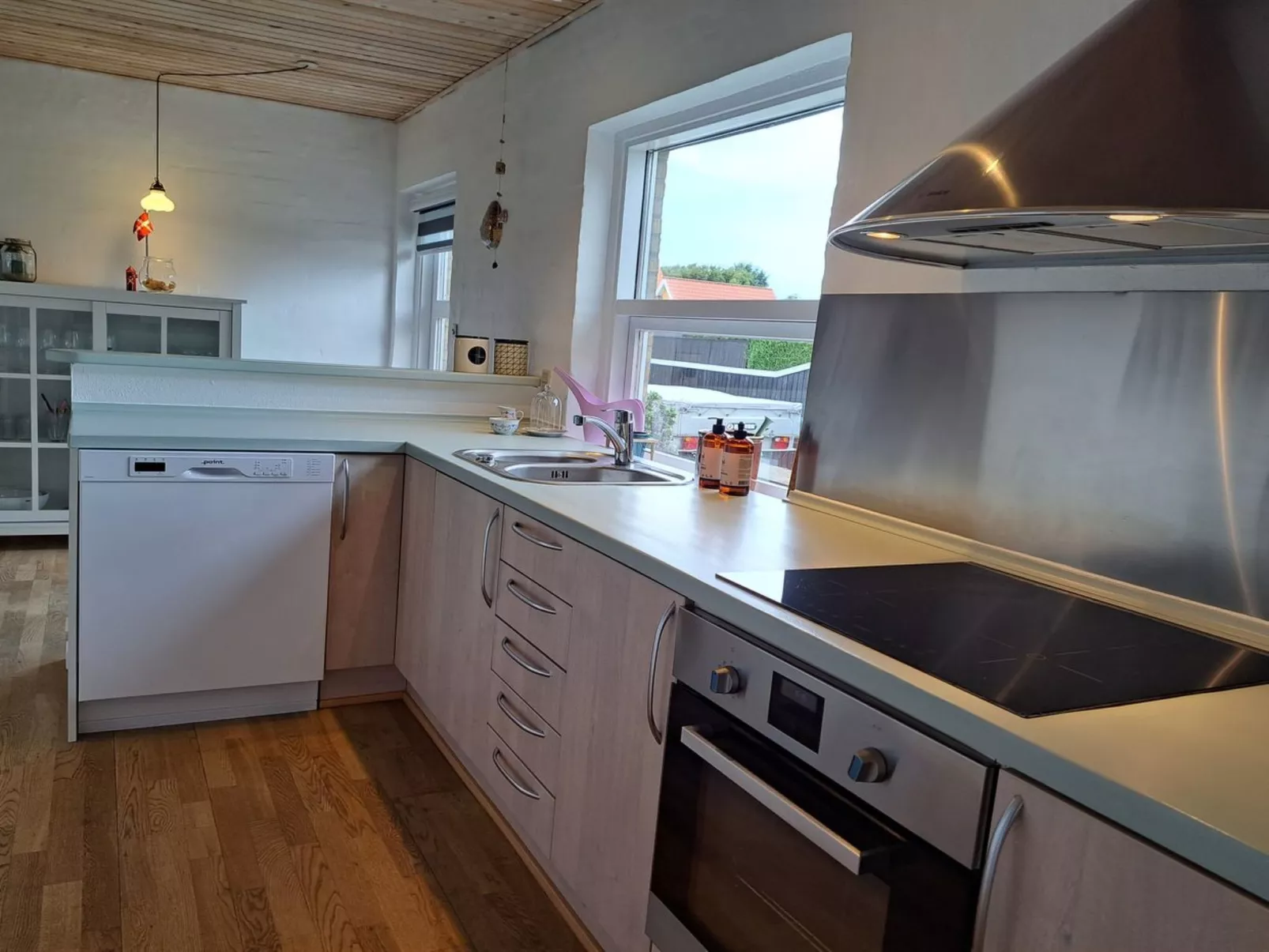 "Falk" - 900m from the sea-Binnen