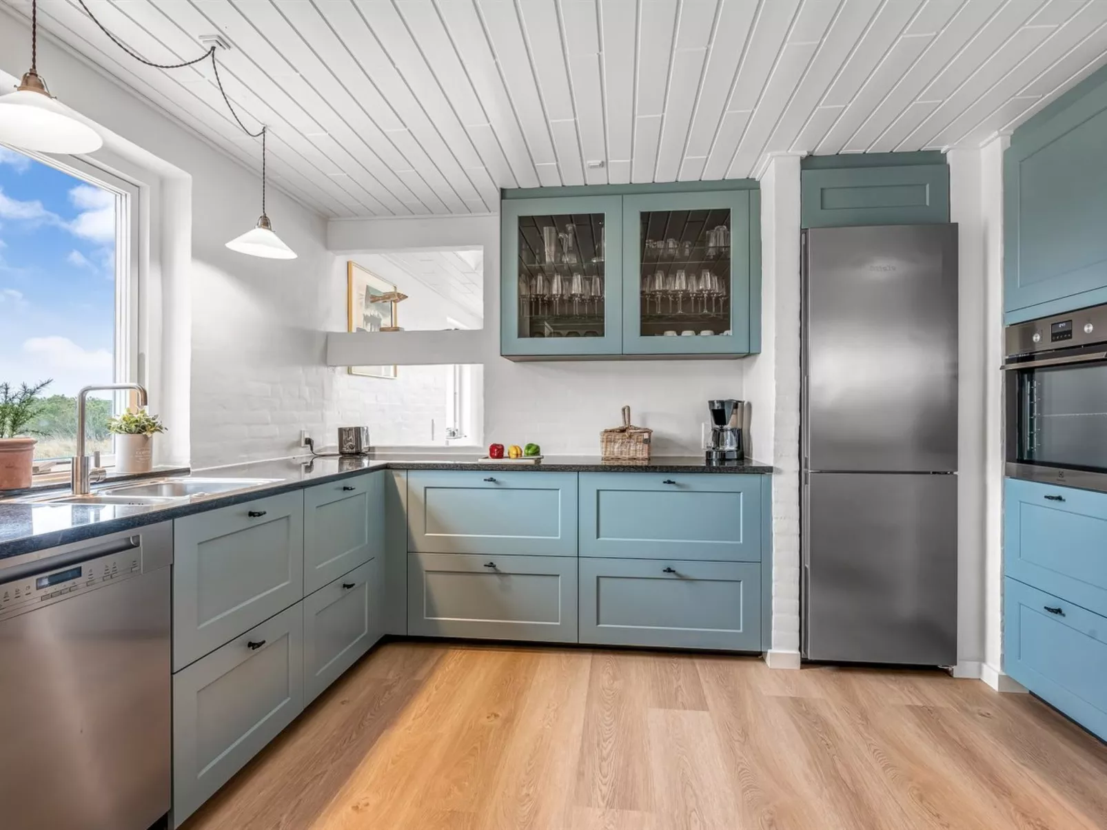 "Stillan" - 150m from the sea-Binnen