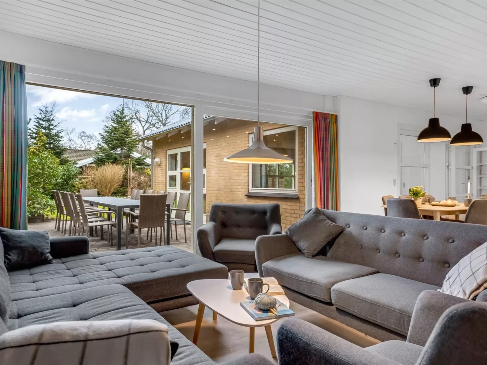 "Siggut" - 100m from the sea-Binnen