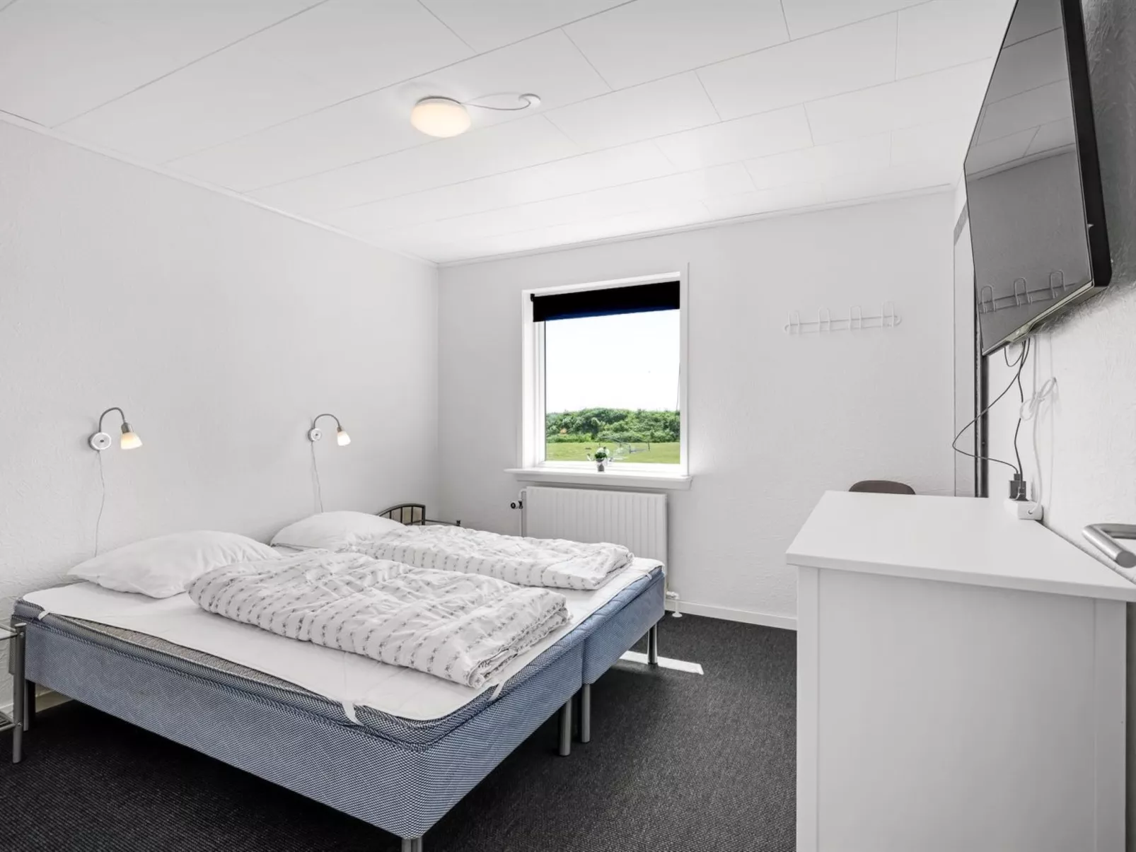 "Germund" - 770m from the sea-Binnen