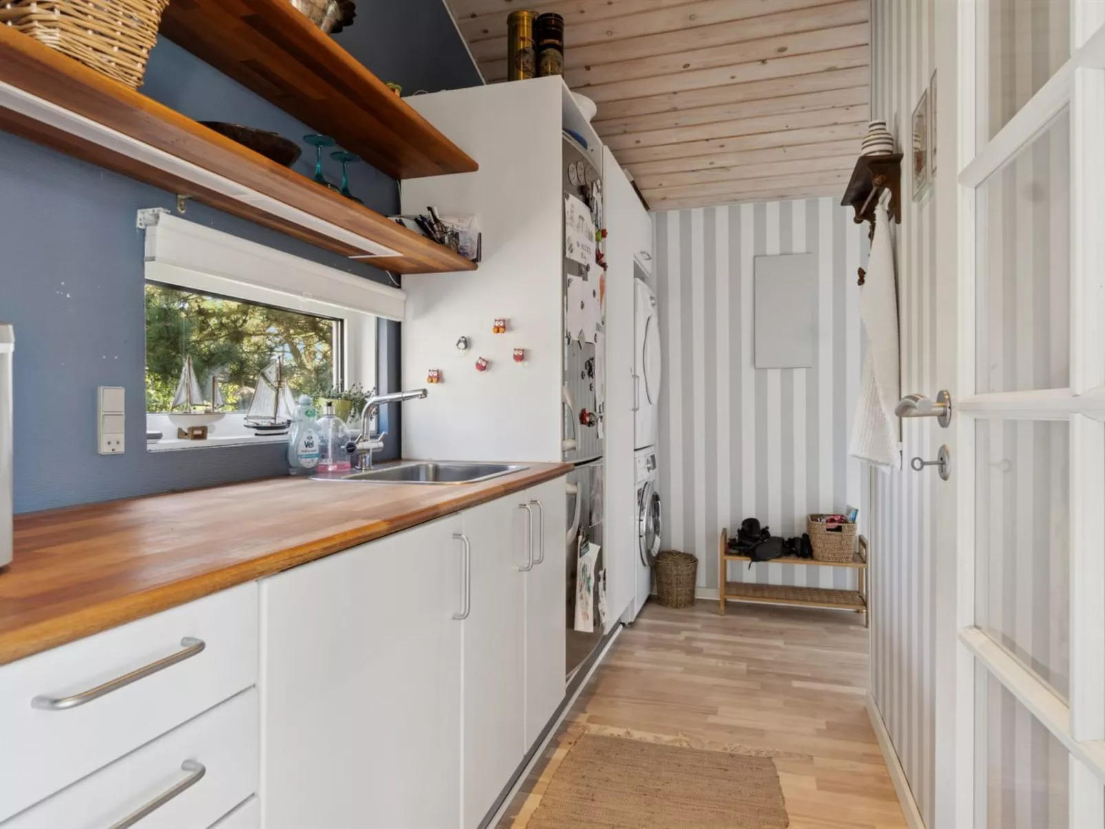 "Hening" - 50m from the sea-Binnen