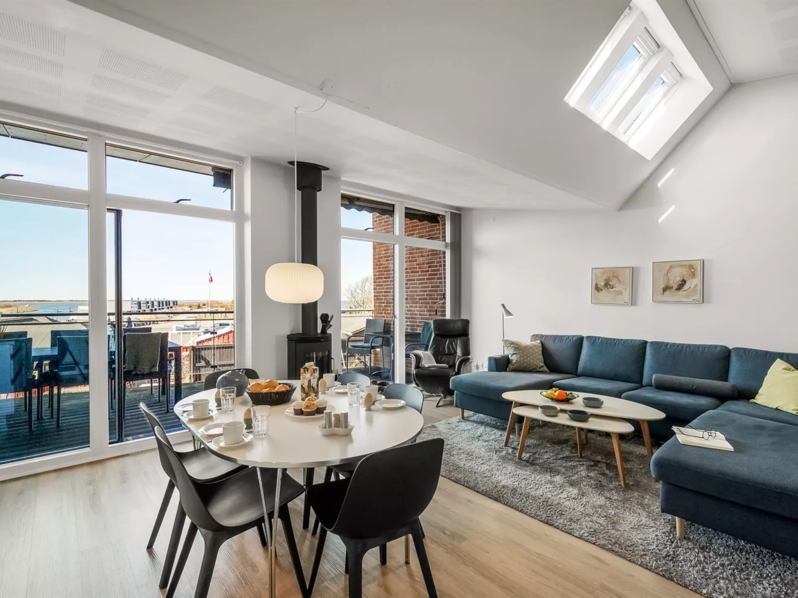 "Gustav" - 100m to the fjord-Binnen