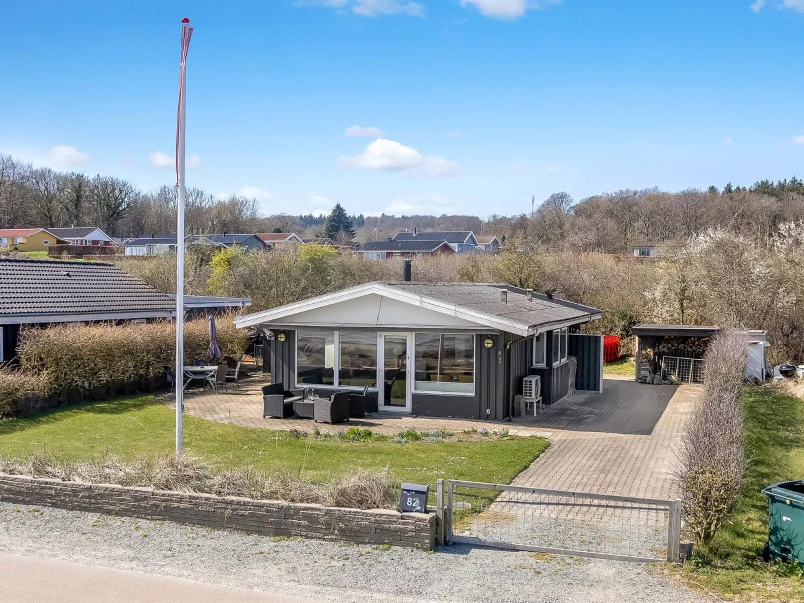 "Cornelius" - 30m from the sea-Buiten