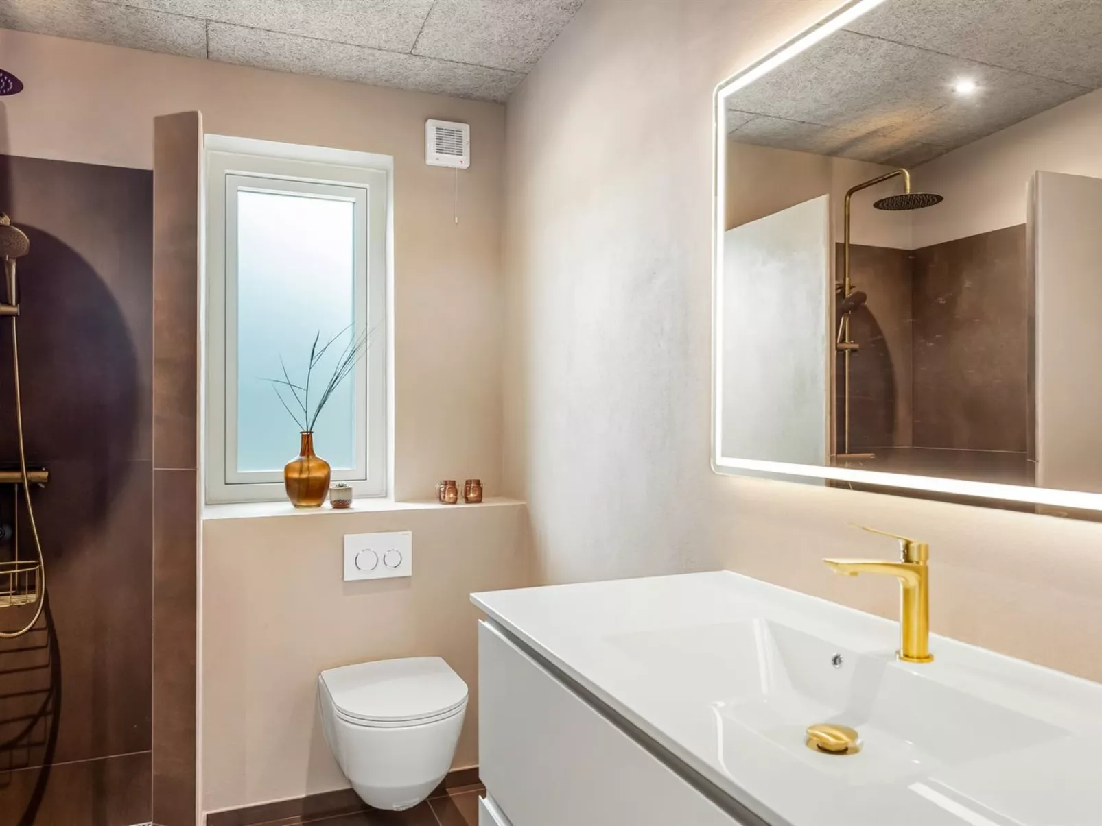 "Øthger" - 1.3km from the sea-Binnen