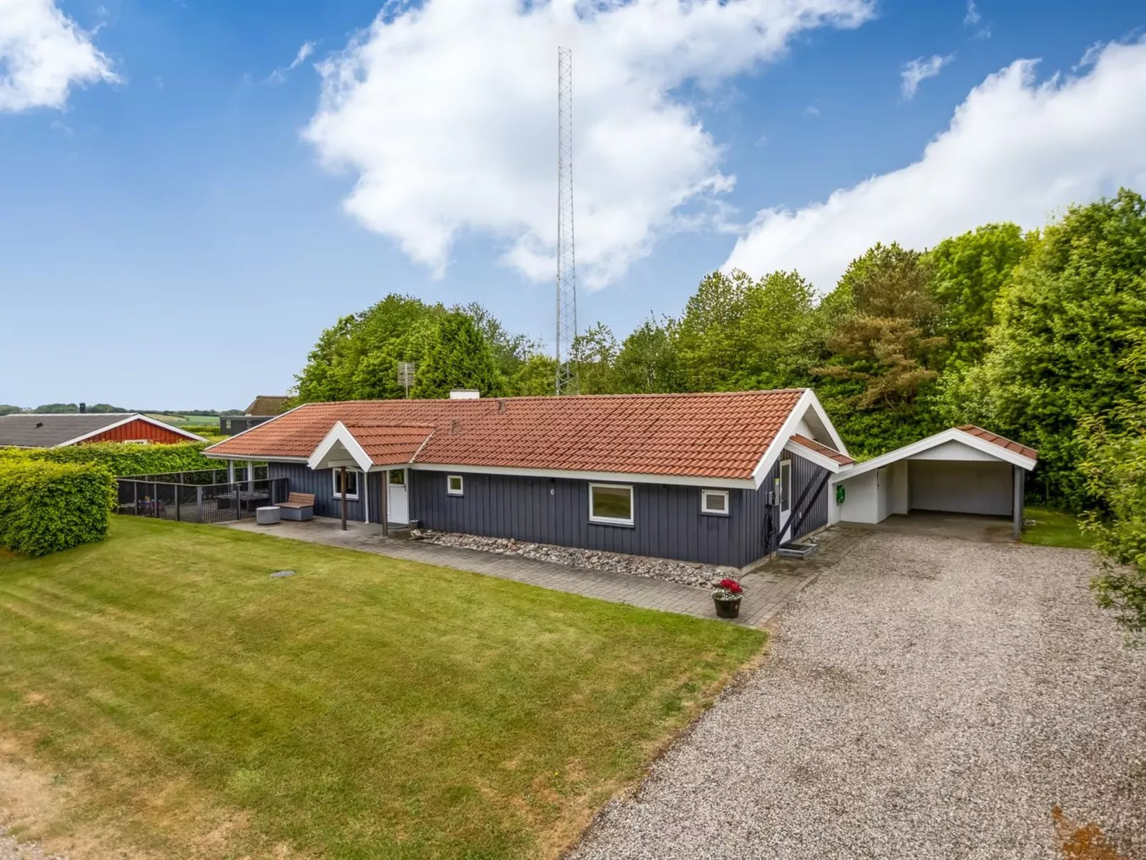 "Irlin" - 850m from the sea