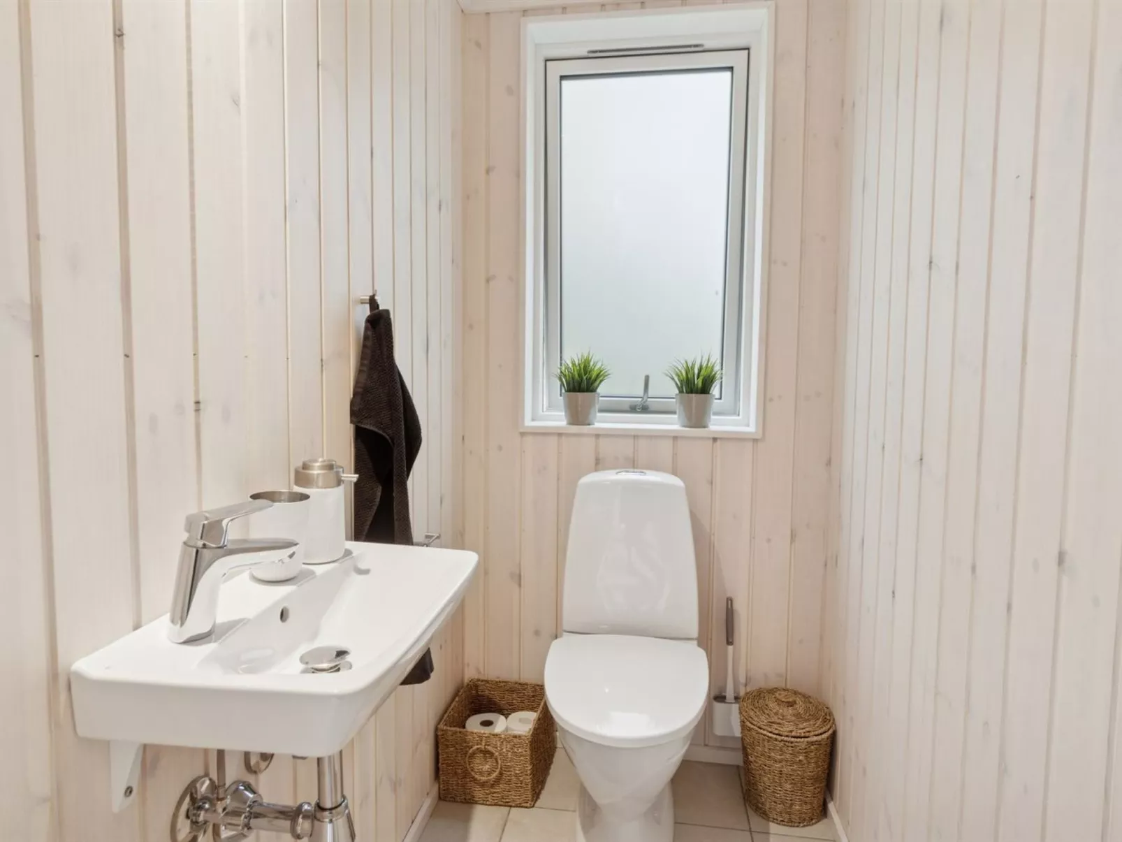 "Aggi" - 850m from the sea-Binnen