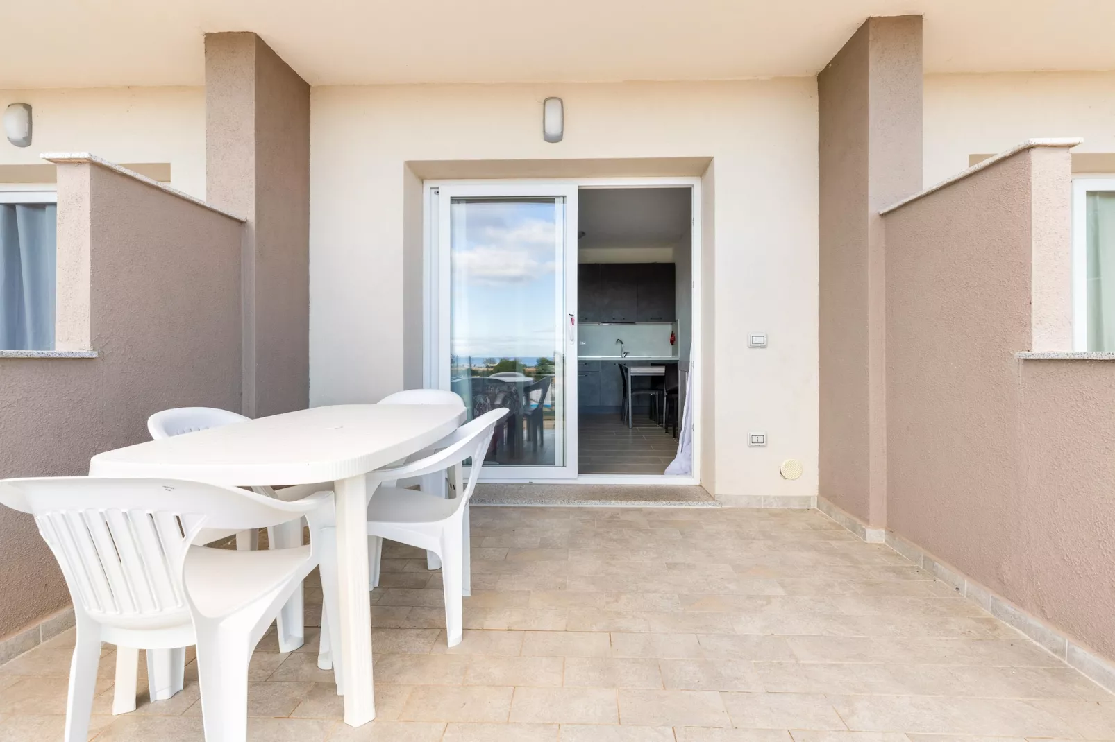 TRILO 2 LI RUSSI PT-Terrasbalkon