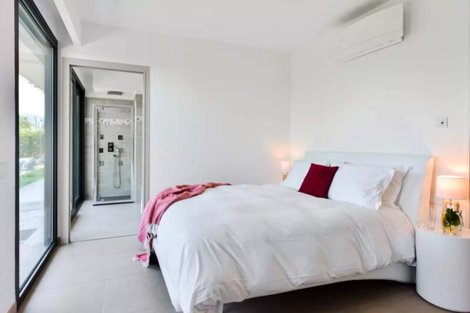 Résidence Villa D&rsquo;architecte Avec Piscine Chauff&eacute;e Pour 10 !-Niet-getagd