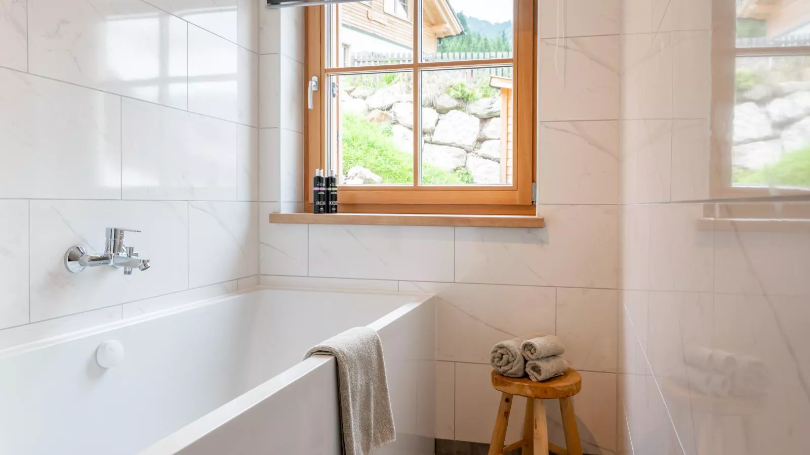 Sperlingnest-Badkamer