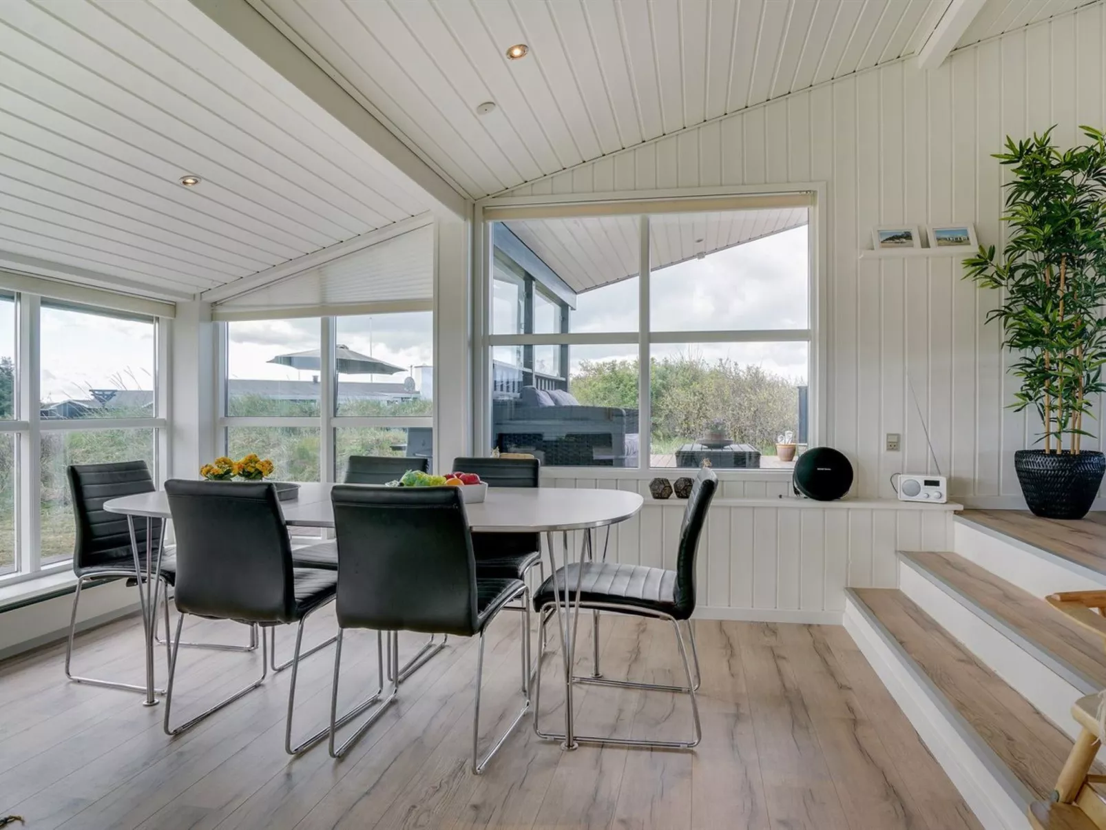 "Bertil" - 400m from the sea-Binnen