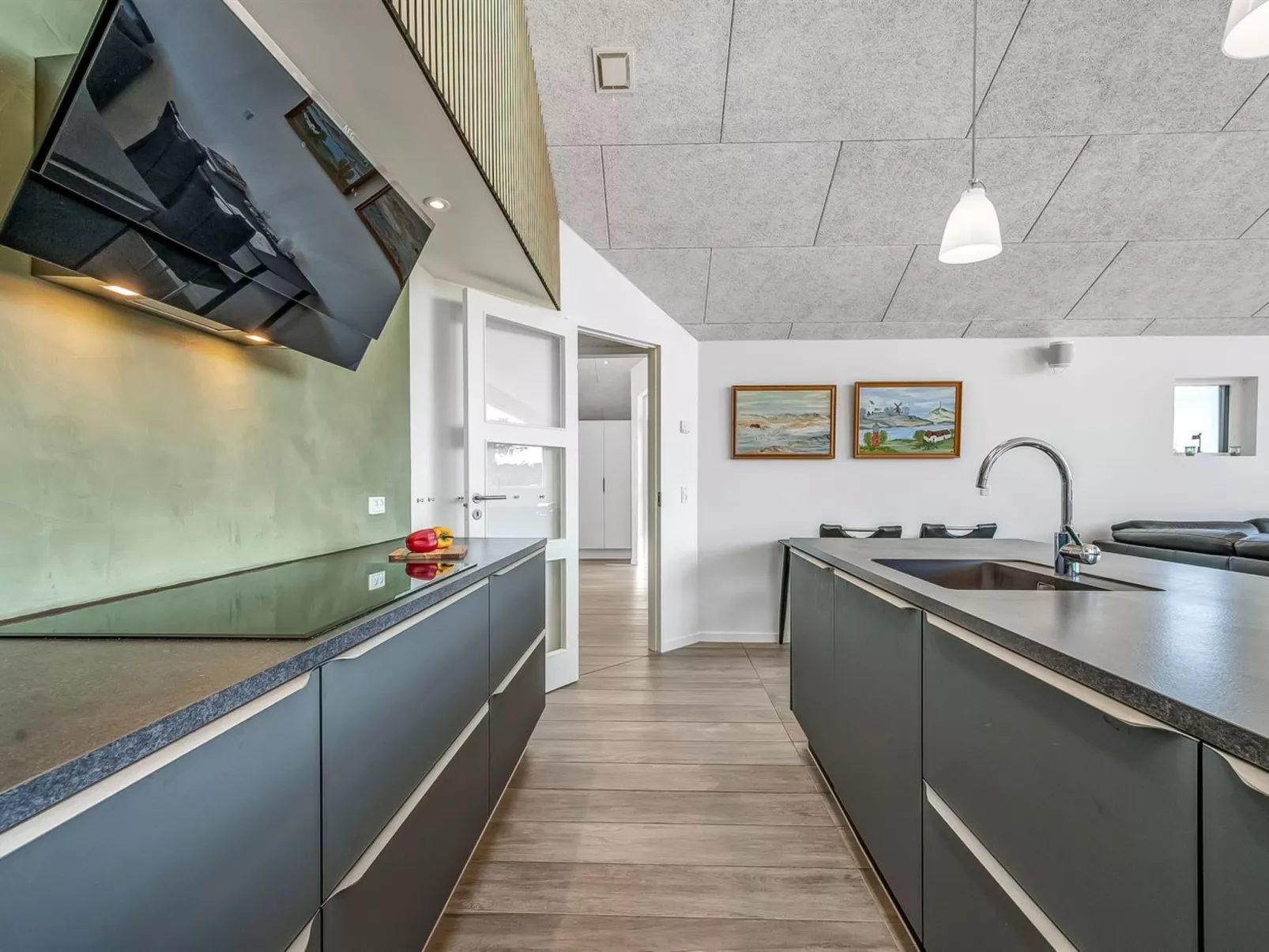 "Swante" -  from the sea-Binnen