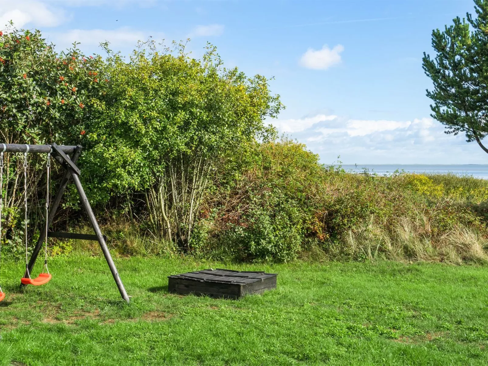 "Toralf" - 3.5km from the sea-Buiten