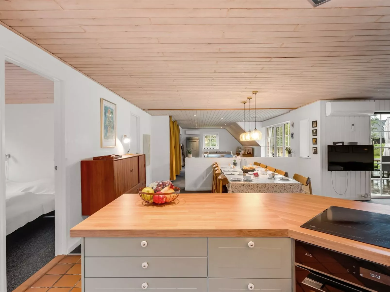 "Iliana" - 1km from the sea-Binnen