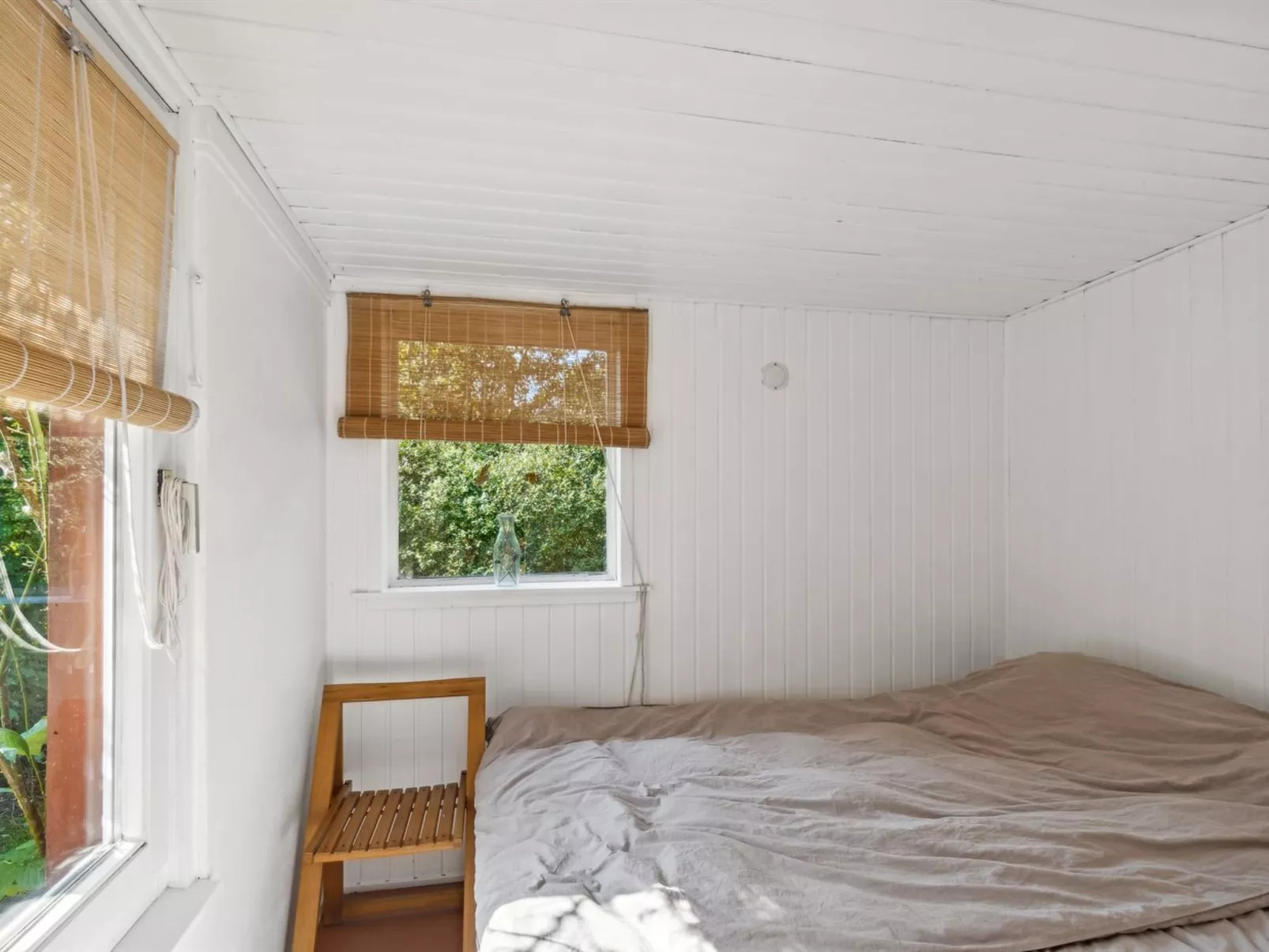 "Lauri" - 2.3km from the sea-Binnen