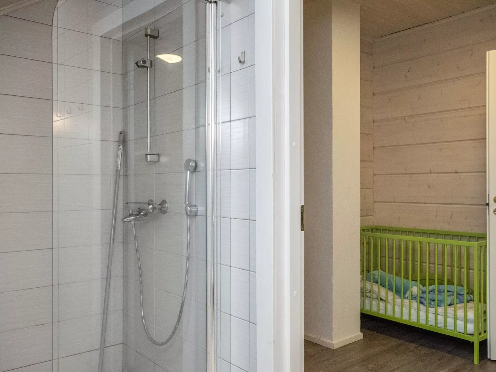 Villa puronotko-Binnen