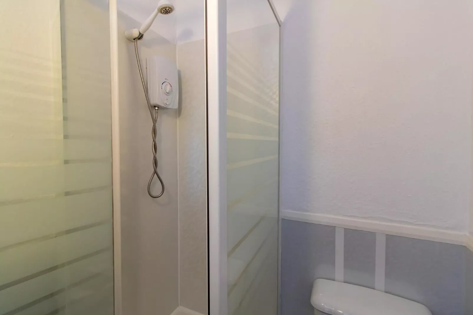 Standard Single Room - Shared-Badkamer