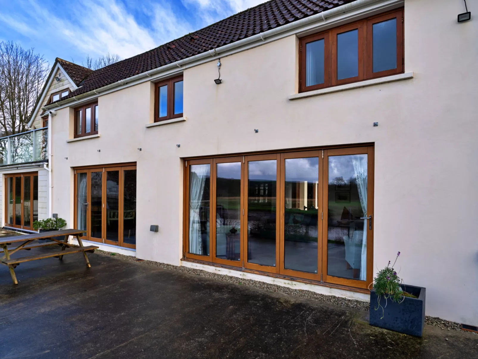 Lower Netherdowns-Buiten