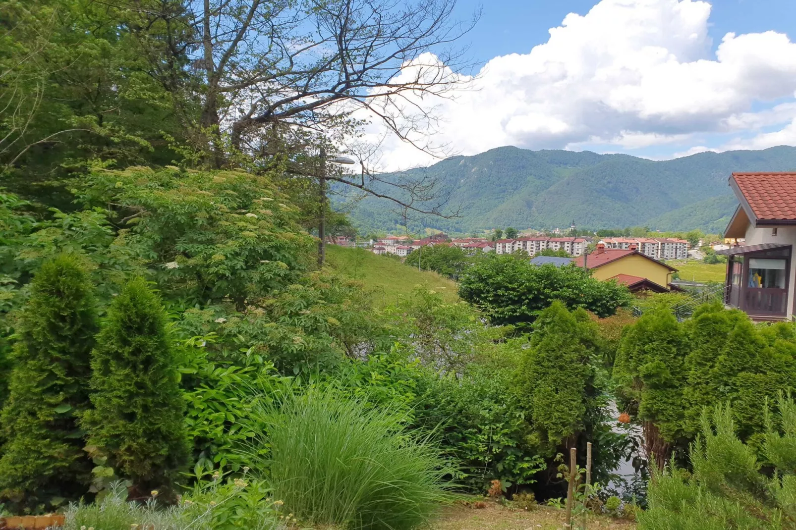 Bright and Sunny Apartment with Terrace - Two Bedroom Apartment with Terrace-Buitenlucht