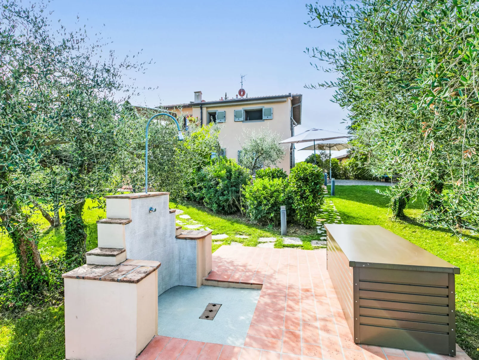 Vecchio Forno-Buiten