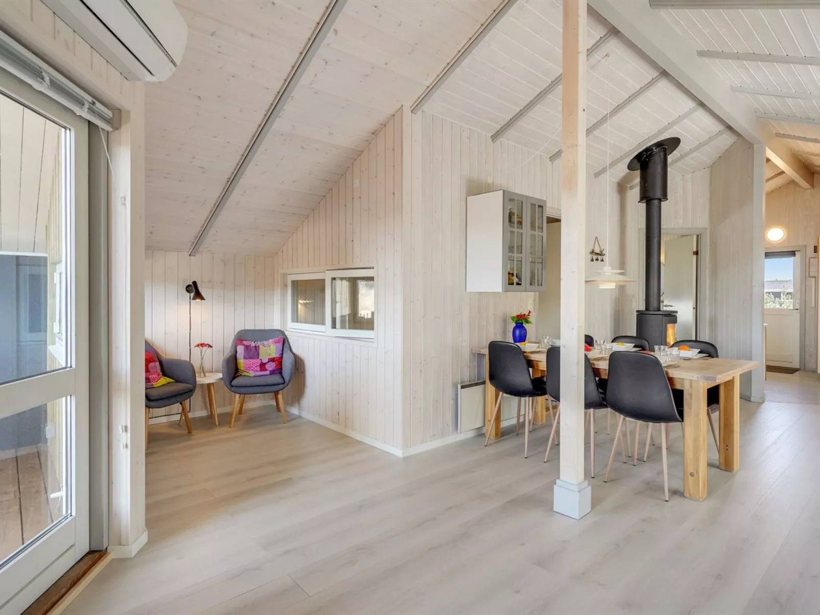 "Estella" - 500m to the fjord-Binnen