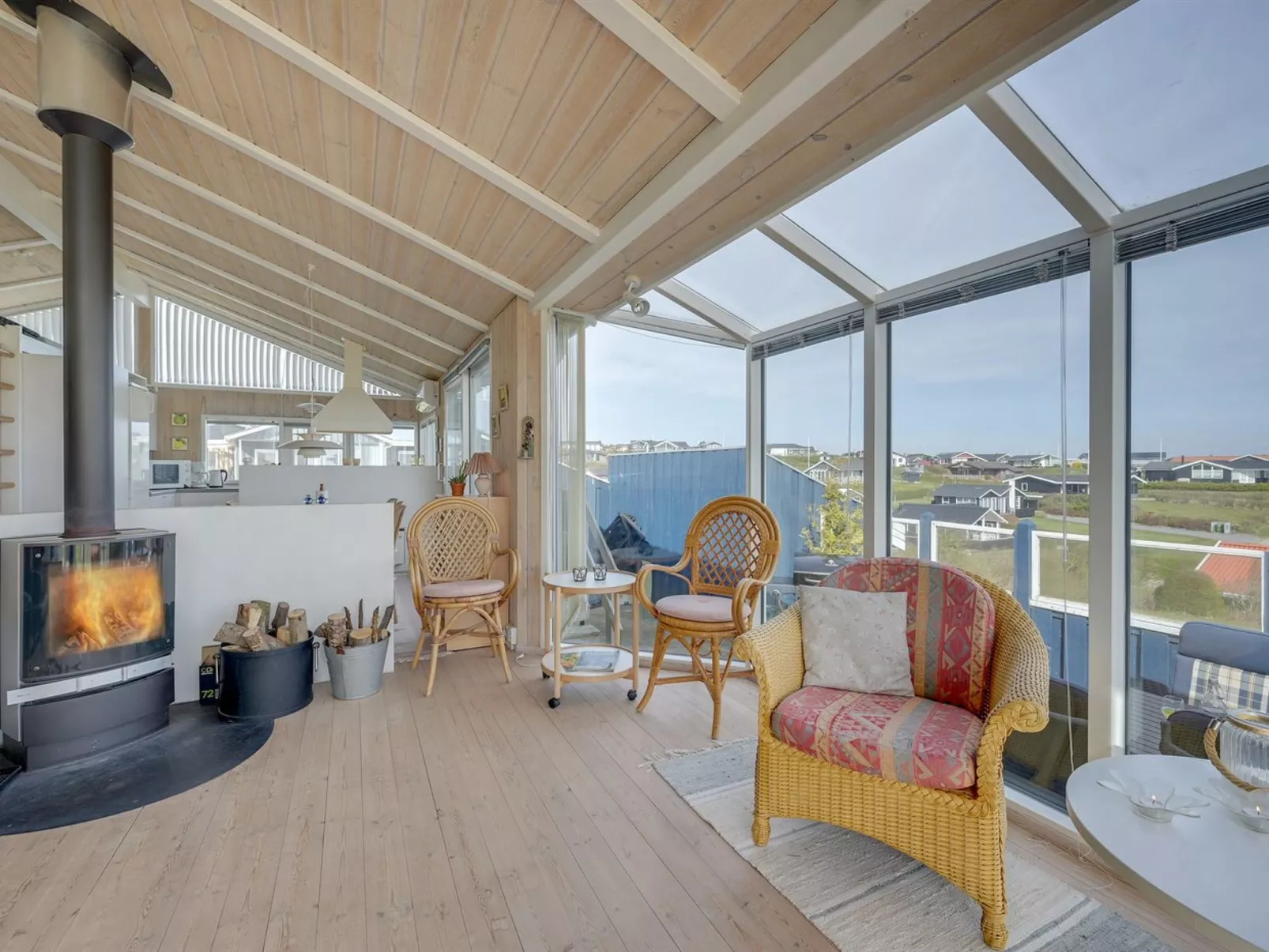 "Rajna" - 95m to the fjord-Binnen