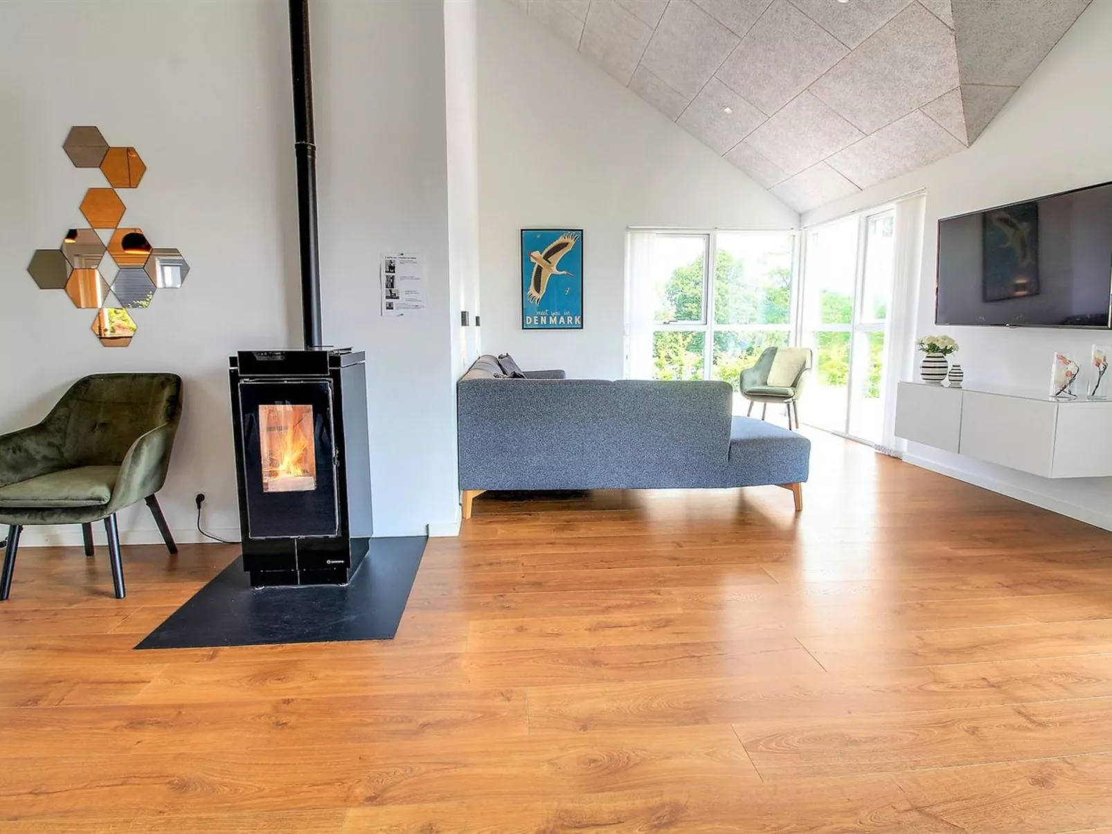 "Thorfin" - 200m from the sea-Binnen