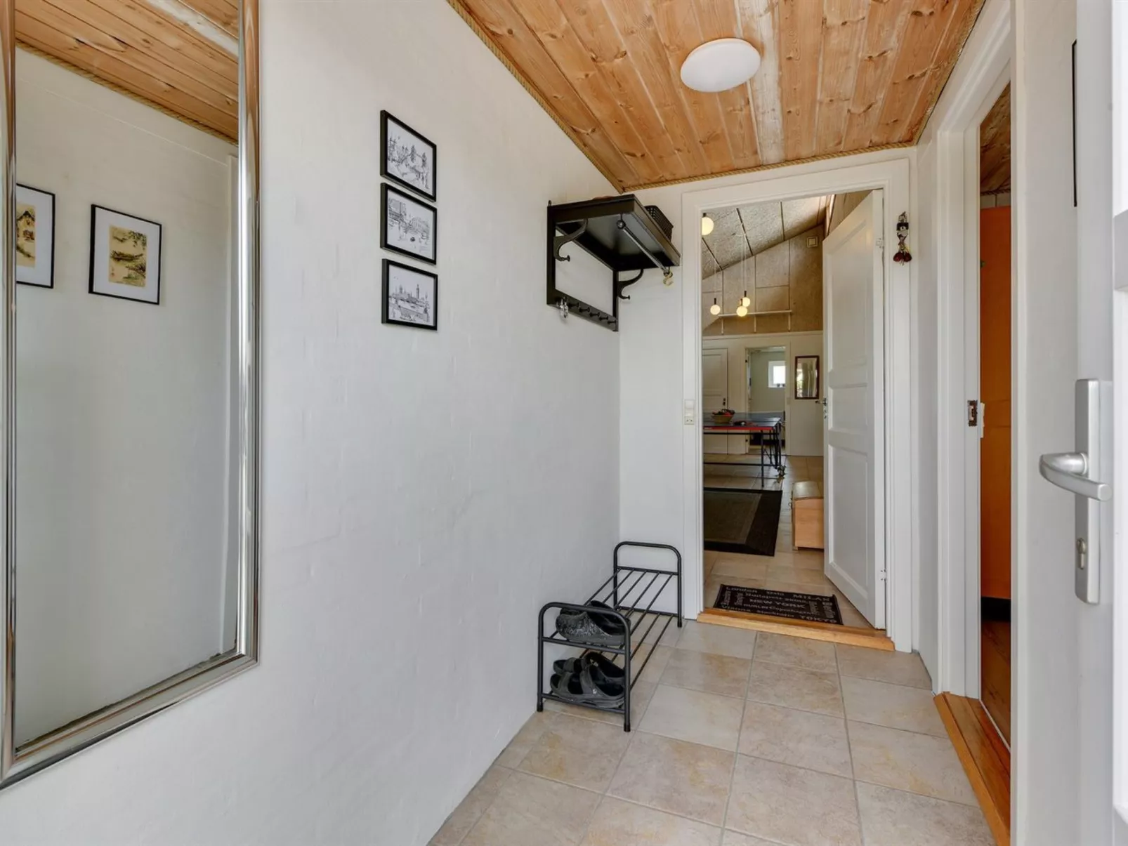 "Saxe" -  from the sea-Binnen