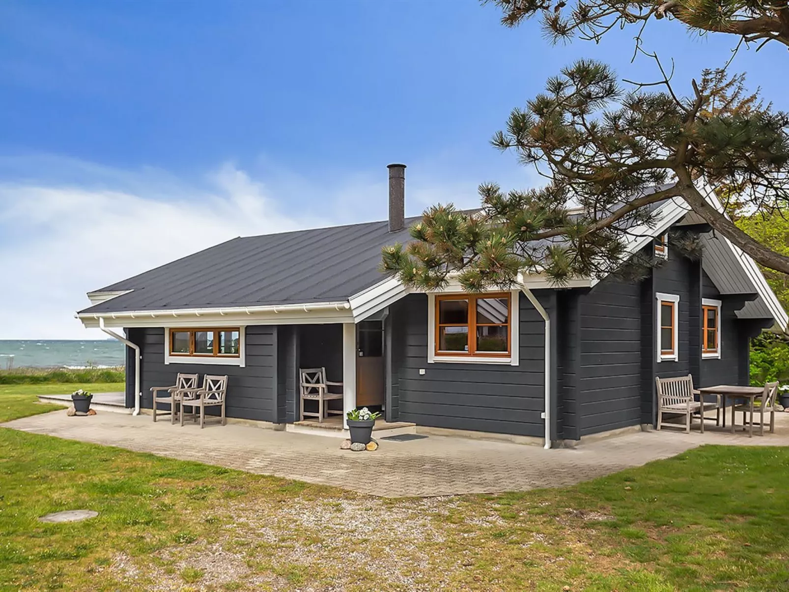 "Stacie" - 10m from the sea-Buiten