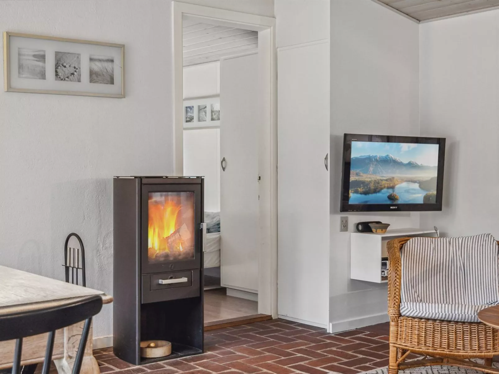 "Thekla" - 3km from the sea-Binnen