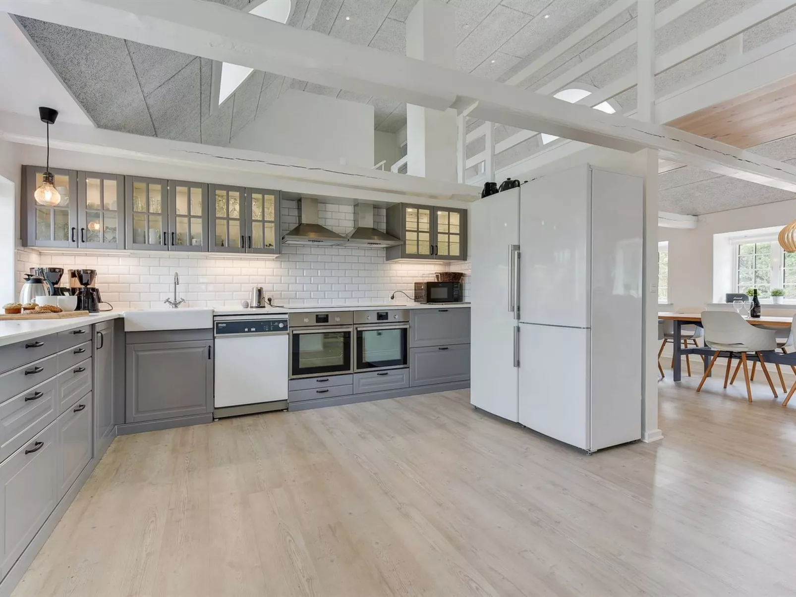 "Alitta" - 27km from the sea-Binnen