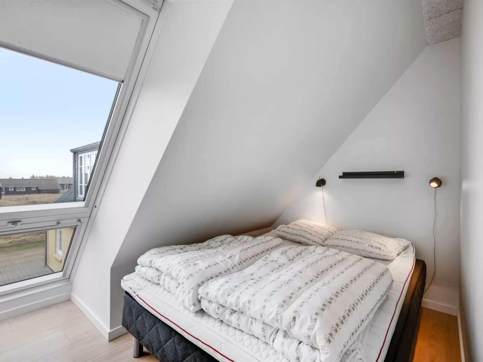 "Nafne" - 1.2km from the sea-Binnen