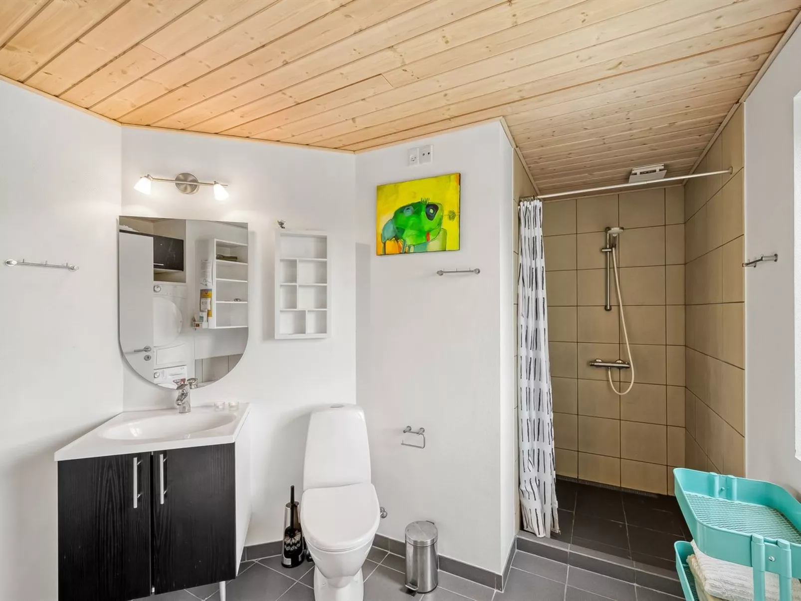 "Felicita" -  from the sea-Binnen