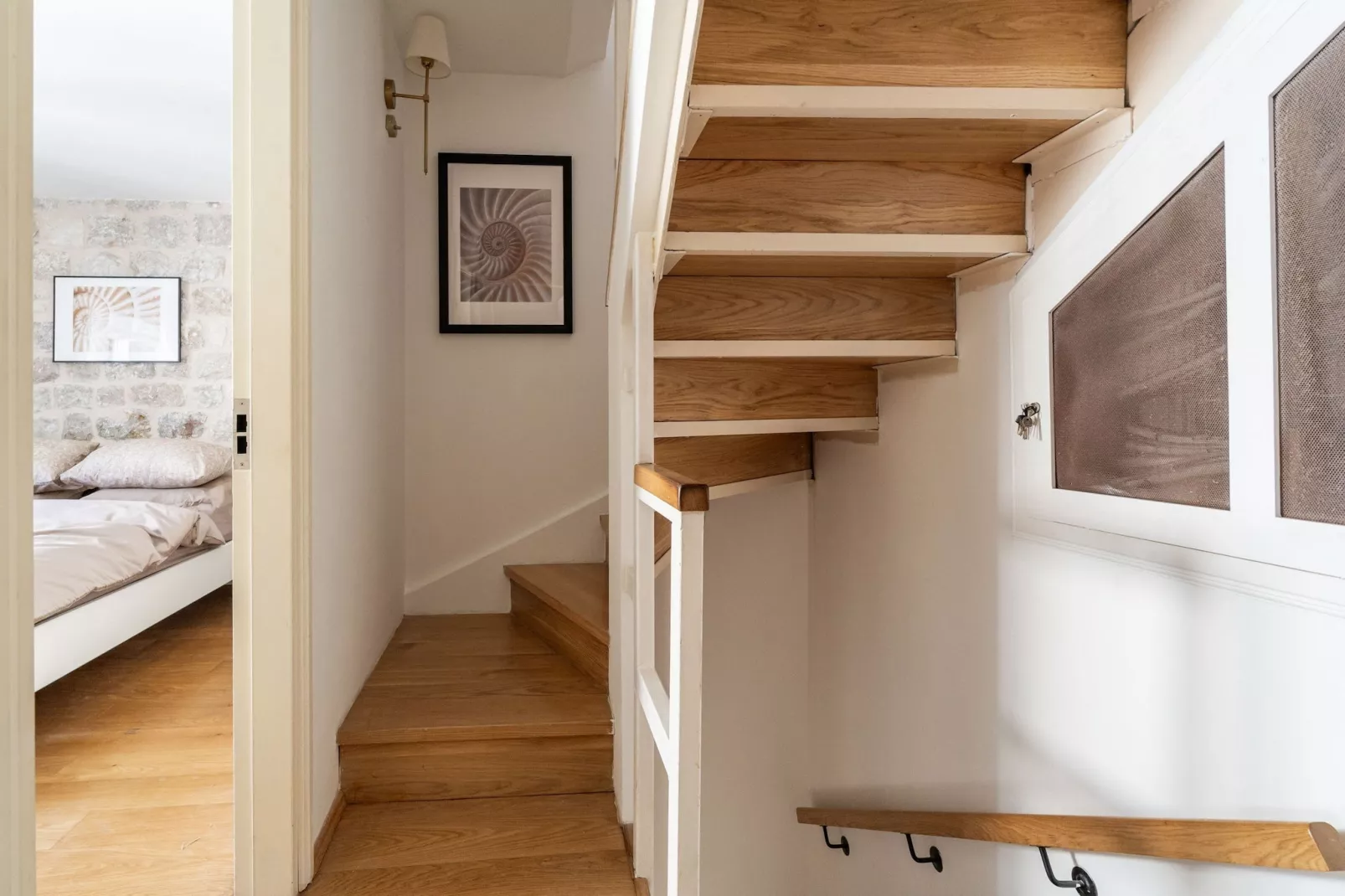 Guest House Lumin - Twin Room with City View (Third Floor) (BR3)-Binnen