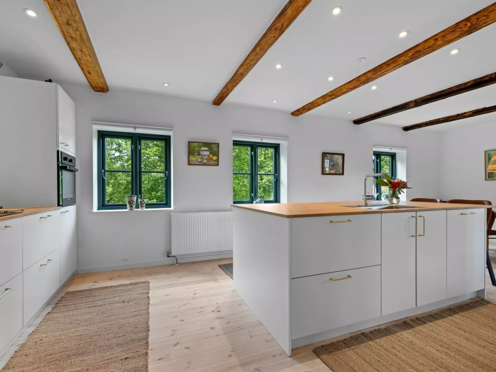 "Brun" - 1.5km from the sea-Binnen