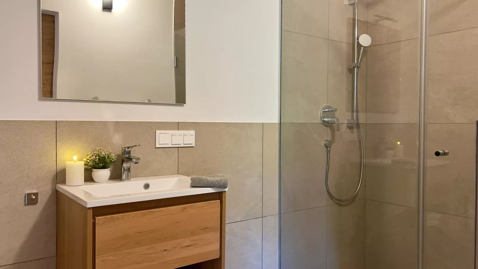 Grebenzen Lodge Starnberg 60A-Badkamer