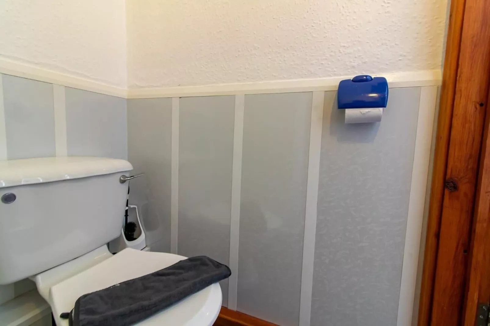 Standard Single Room - Shared-Badkamer