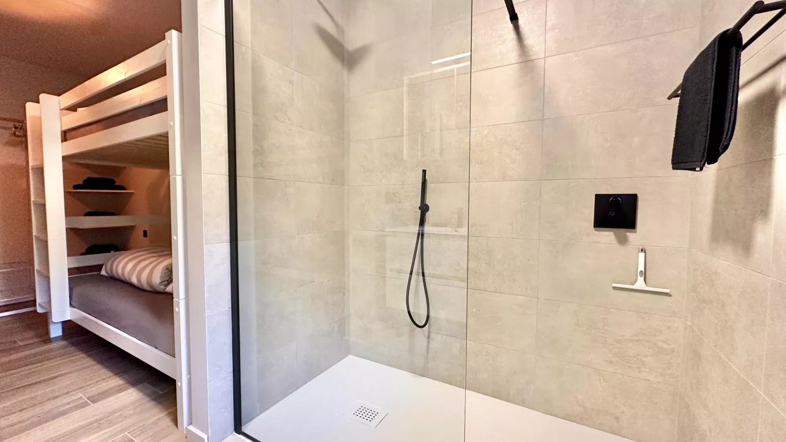 Durbuy Bato-Badkamer