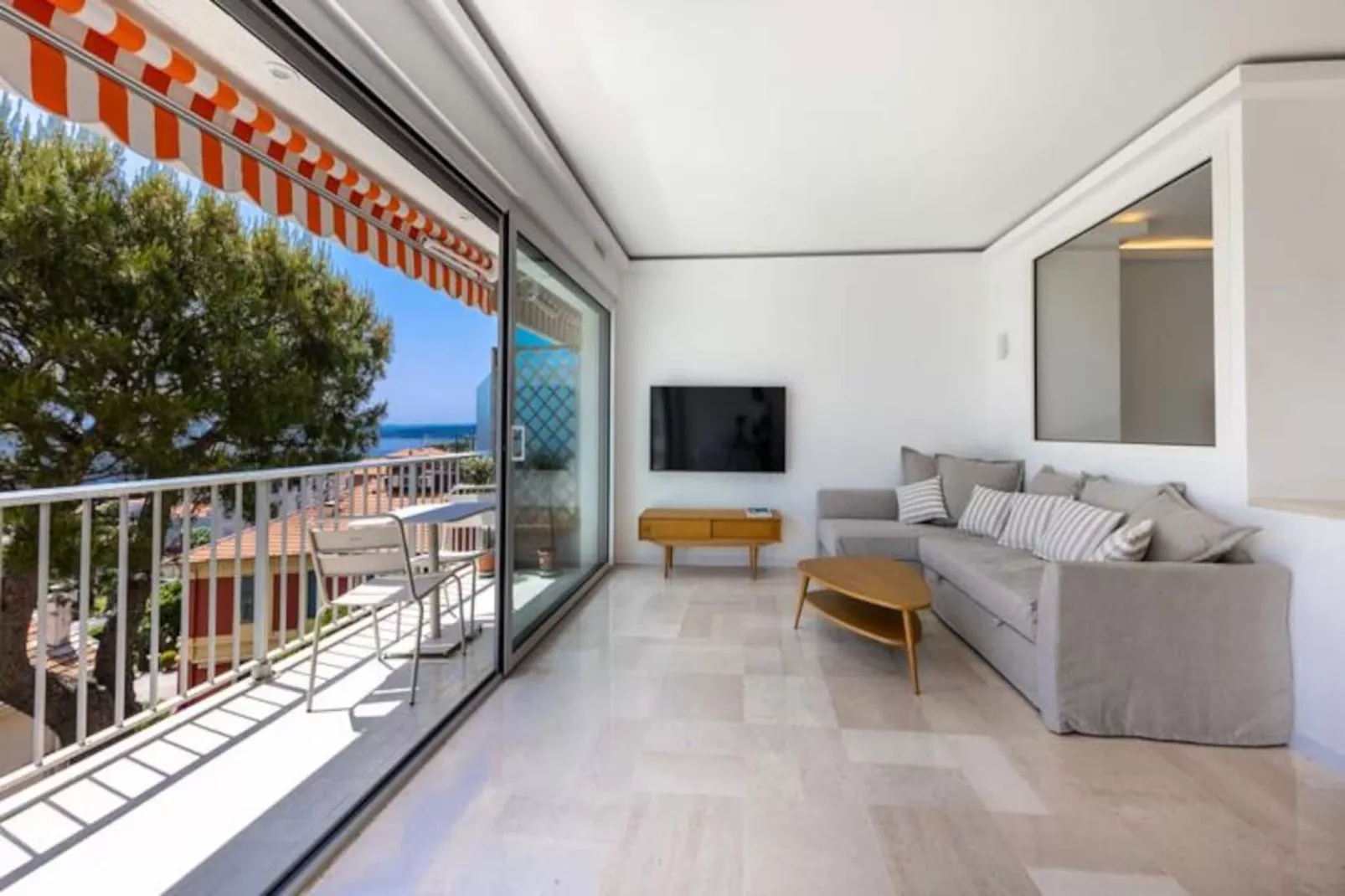 06db Magnifique Appartement Vue Incroyable Mtboron-Niet-getagd