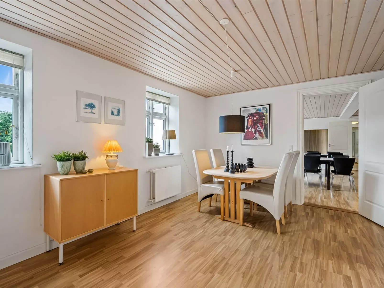 "Edine" - 4.5km from the sea-Binnen