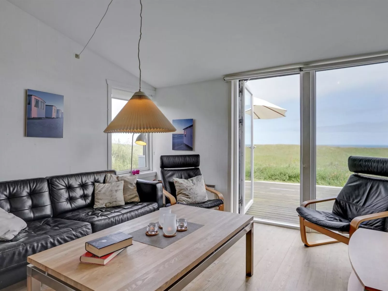 "Mirjami" - 95m from the sea-Binnen