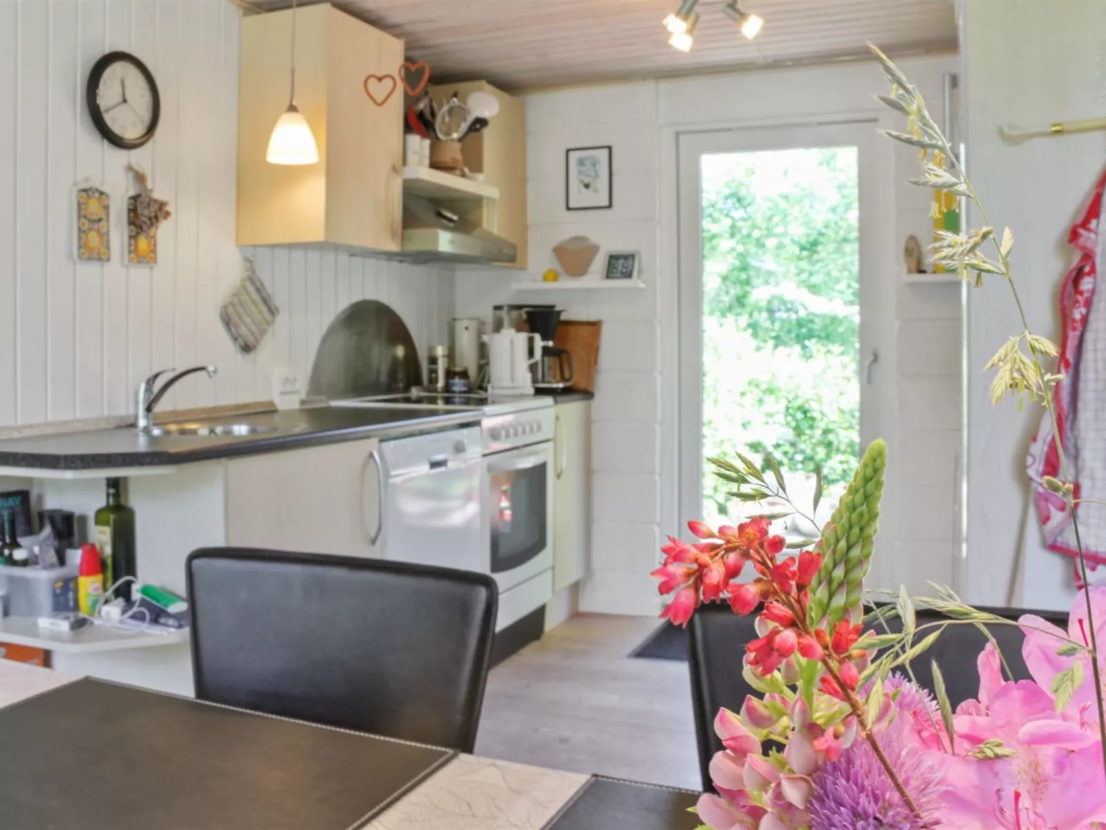 "Hartvig" - 800m from the sea-Binnen