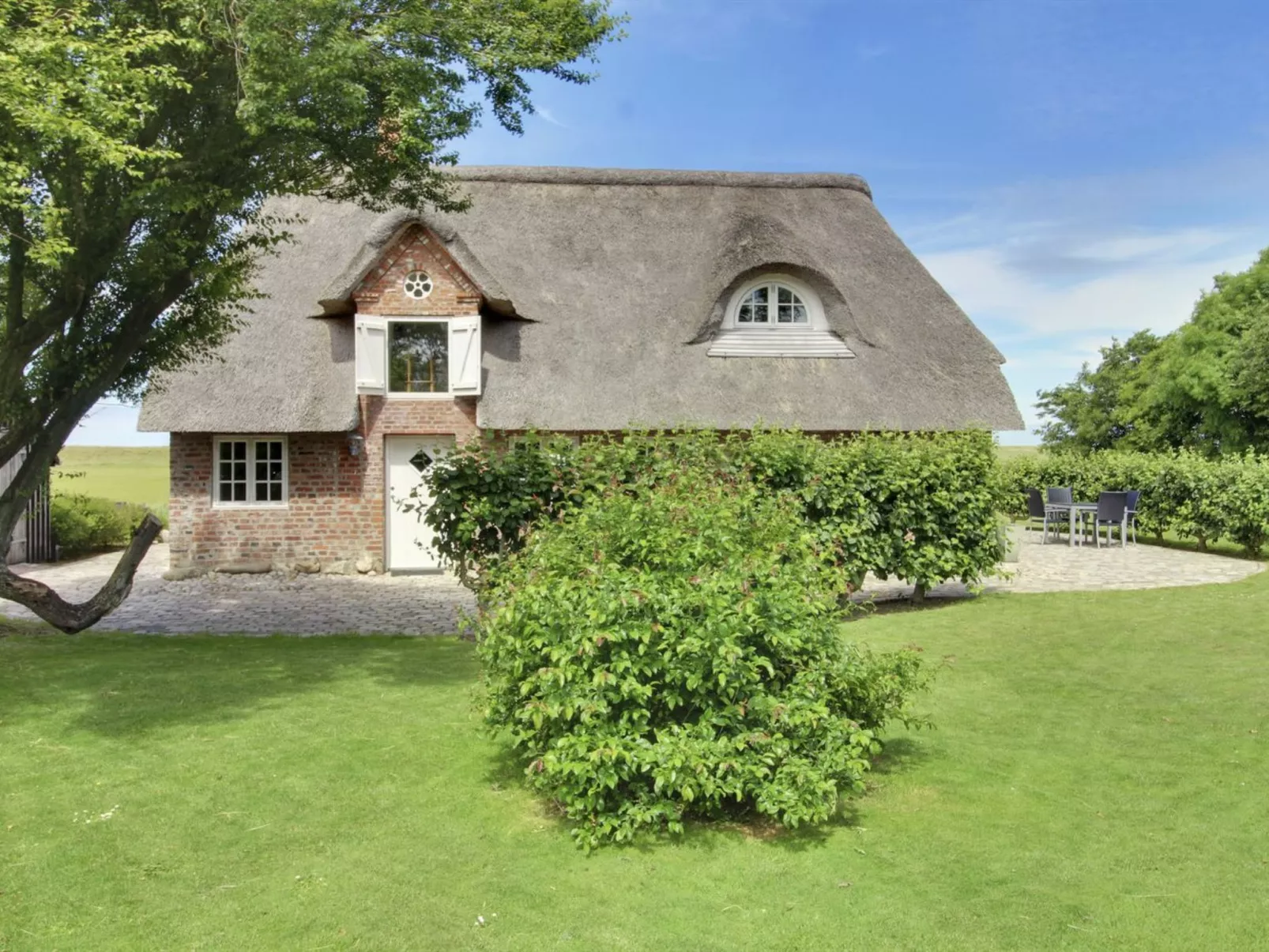 "Ingulf" - 18km from the sea-Buiten