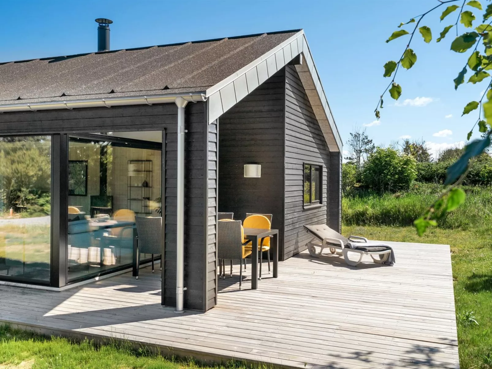 "Ilmarinen" - 561m from the sea-Buiten