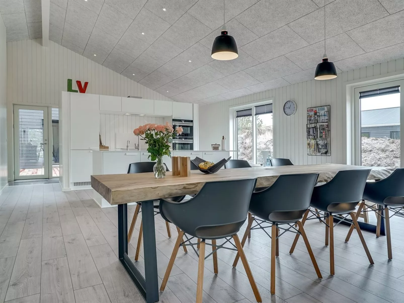 "Helli" - 650m from the sea-Binnen