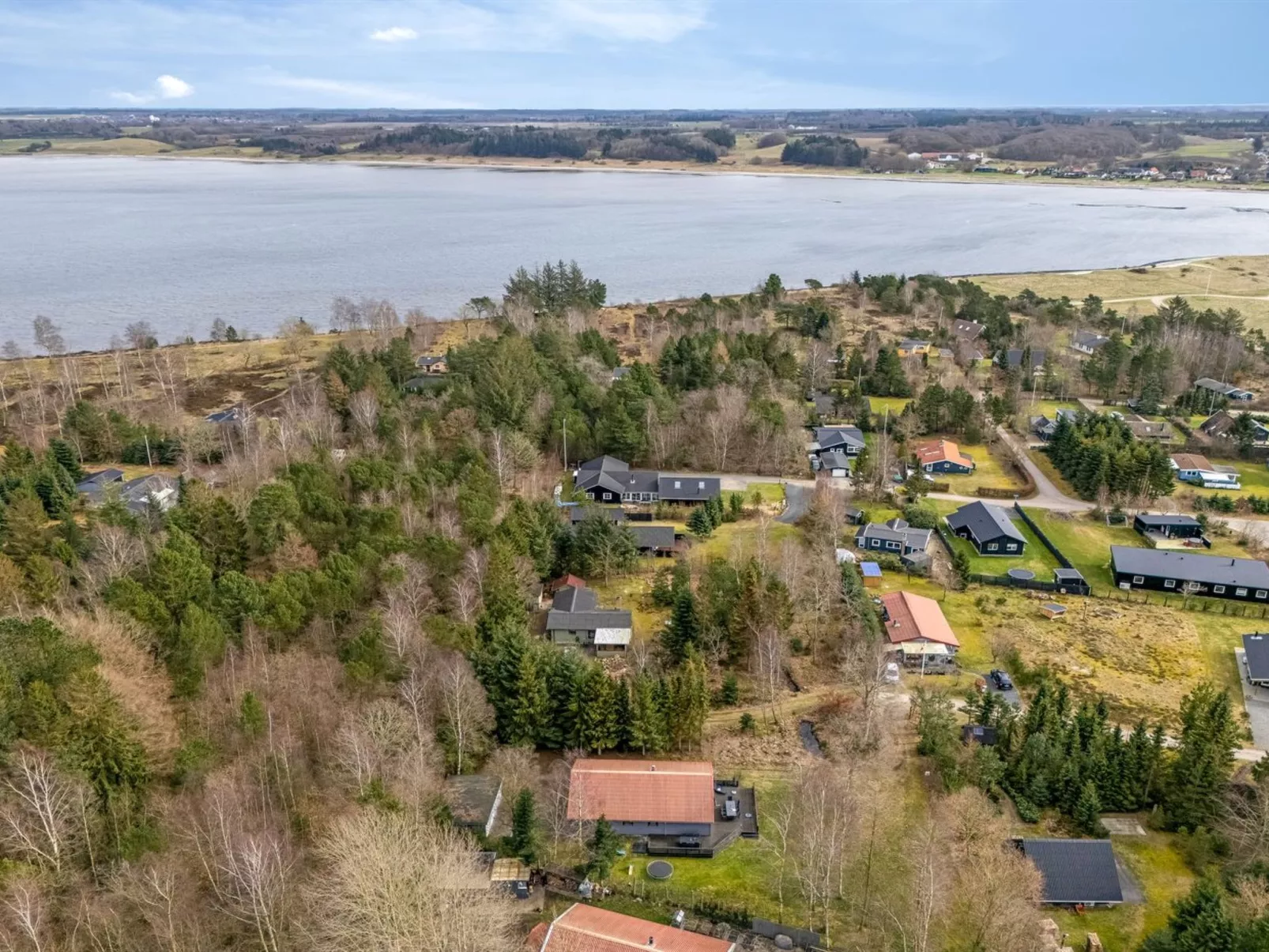 "Anine" - 200m to the fjord-Buiten