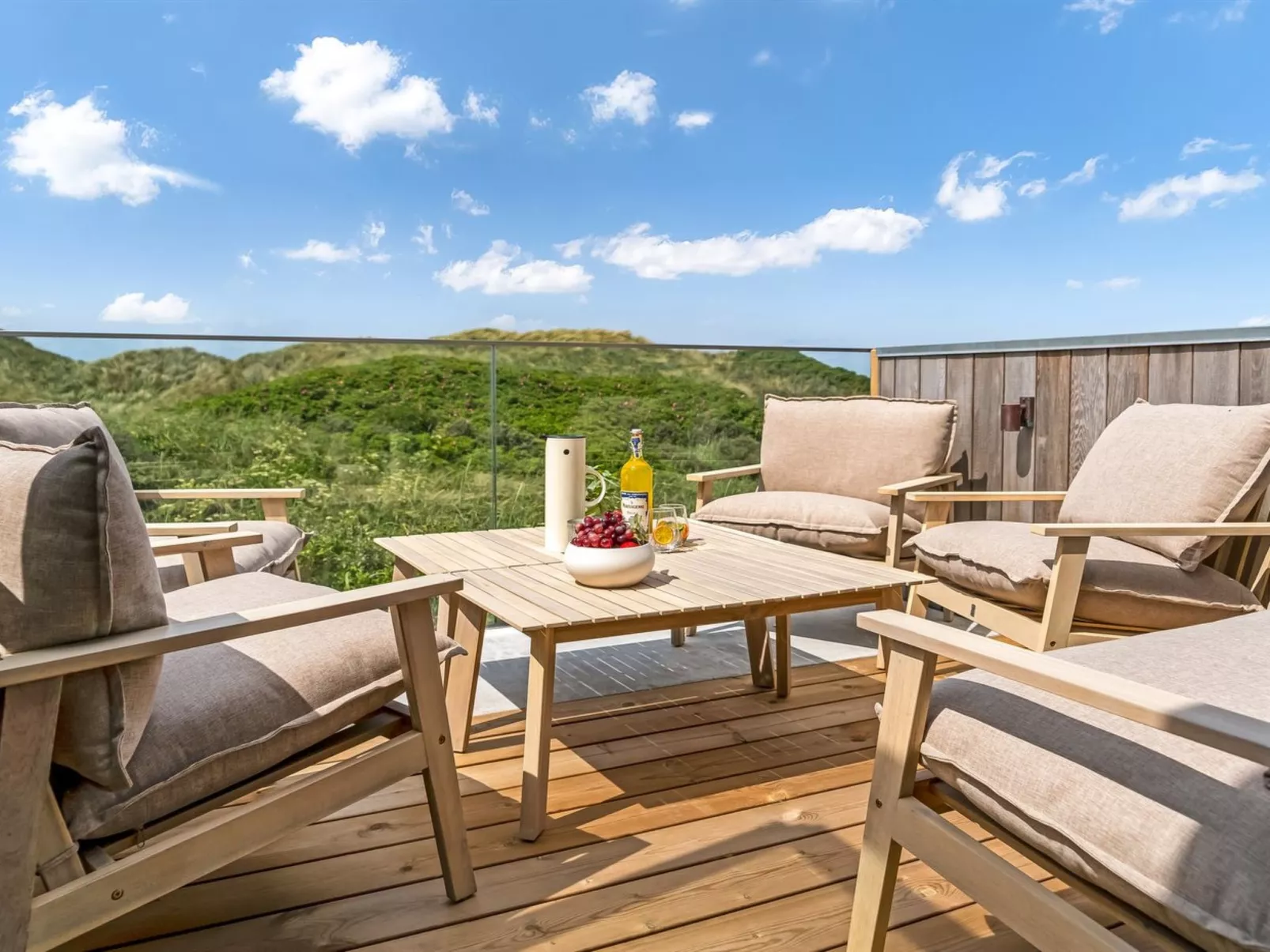 "Tamina" - 50m from the sea-Buiten