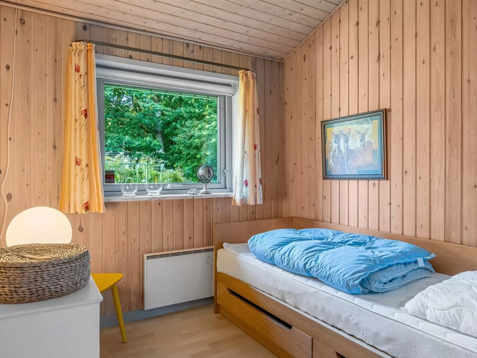 "Anne" - 30km from the sea-Binnen